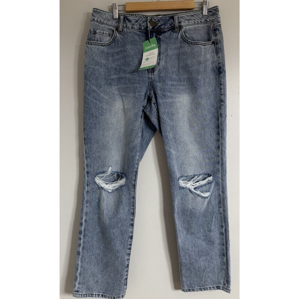 Cabi Women's 100% Boyfriend Jeans Sandstorm Wash Size 10 Destroyed NEW